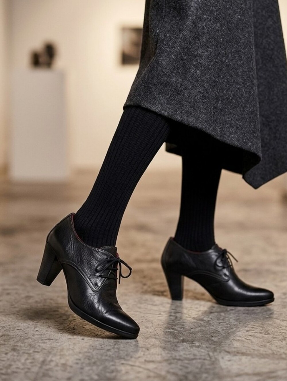 Hispanitas Black Leather Booties Heeled Lace Up Pointy Toe
